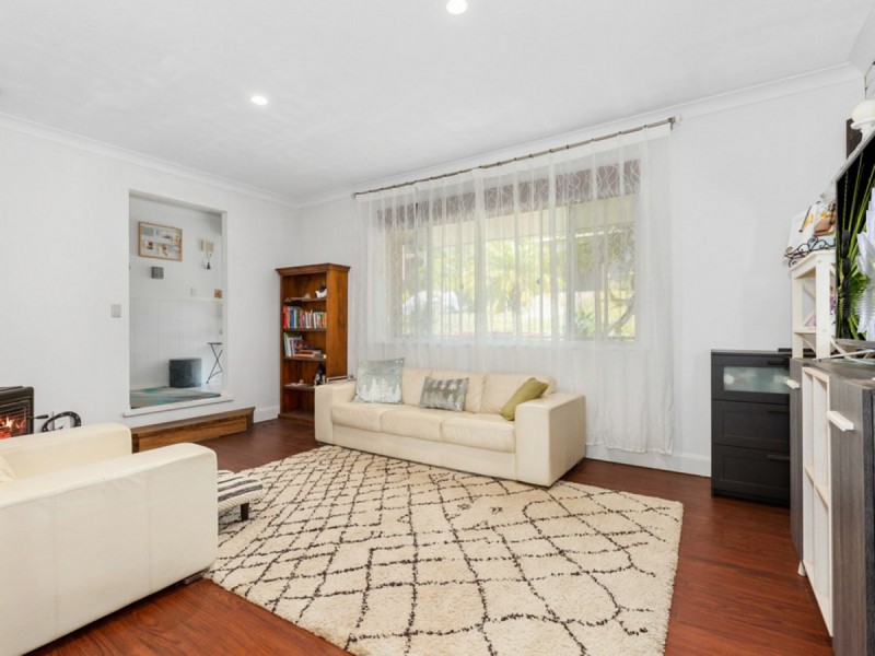 41 Glen Ayr Drive, Banora Point NSW 2486