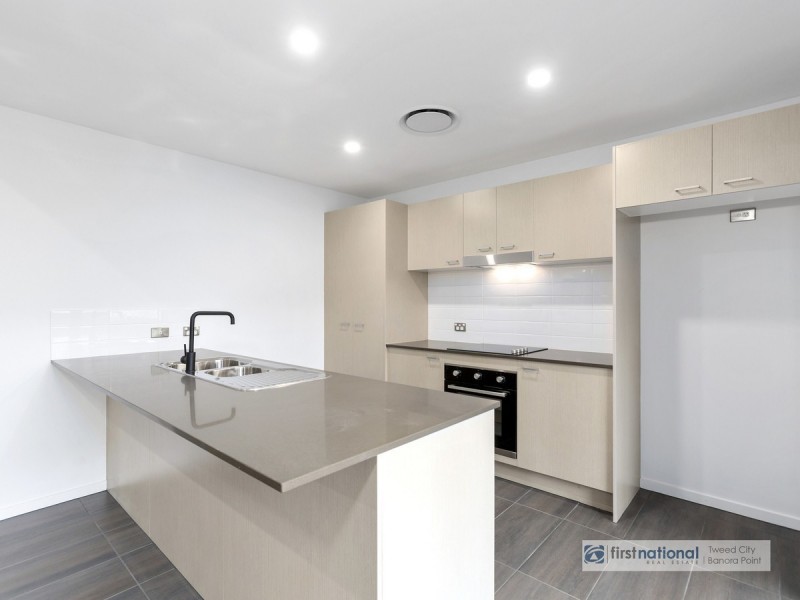 8/40 Martinelli Avenue, Banora Point NSW 2486