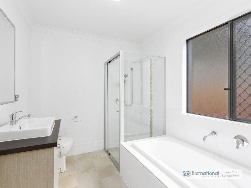 8/40 Martinelli Avenue, Banora Point NSW 2486