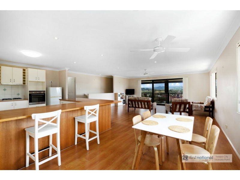 34 St Andrews Way, Banora Point NSW 2486