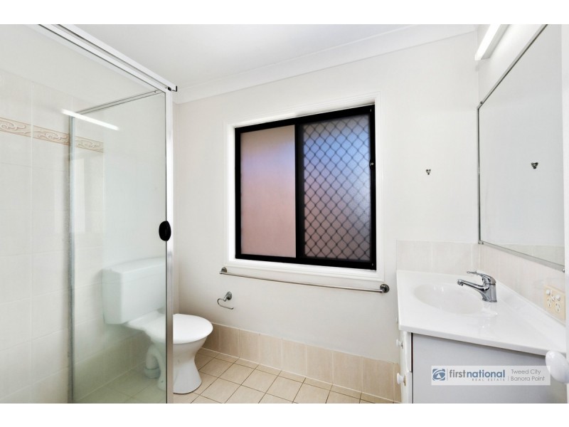 34 St Andrews Way, Banora Point NSW 2486