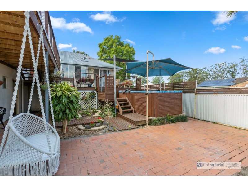 5 Acacia Street, Tweed Heads South NSW 2486