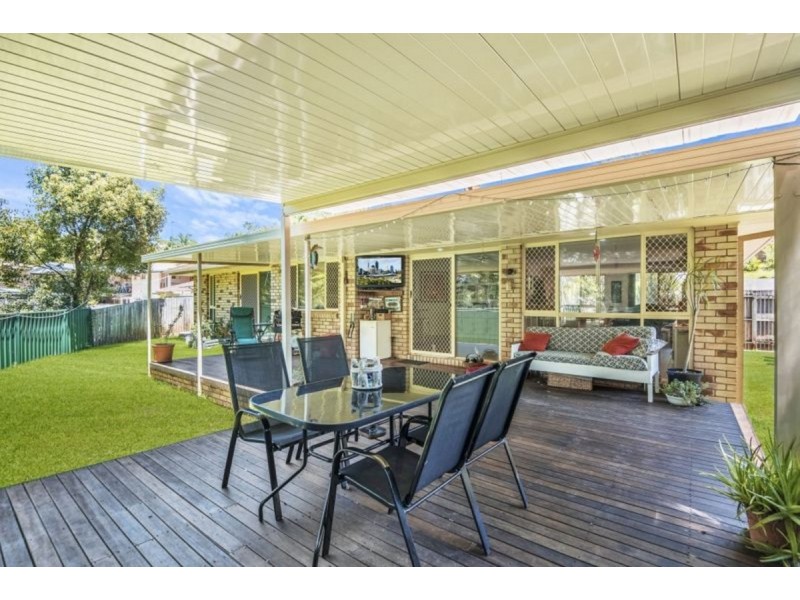 33 Glen Ayr Drive, Banora Point NSW 2486