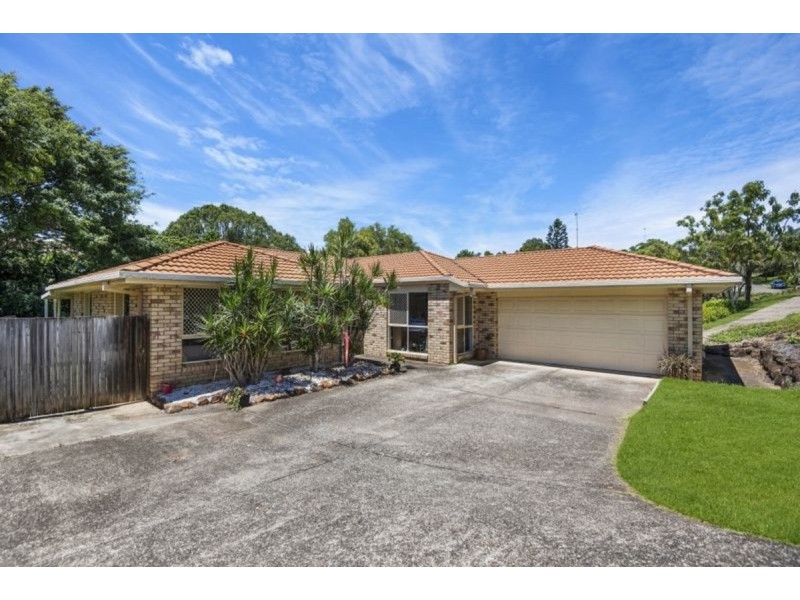 33 Glen Ayr Drive, Banora Point NSW 2486
