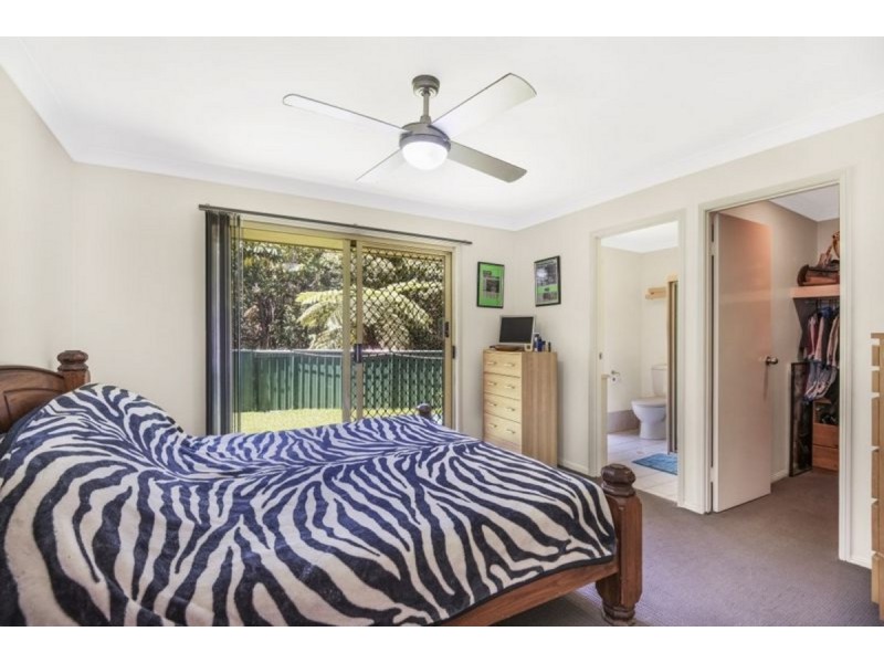 33 Glen Ayr Drive, Banora Point NSW 2486