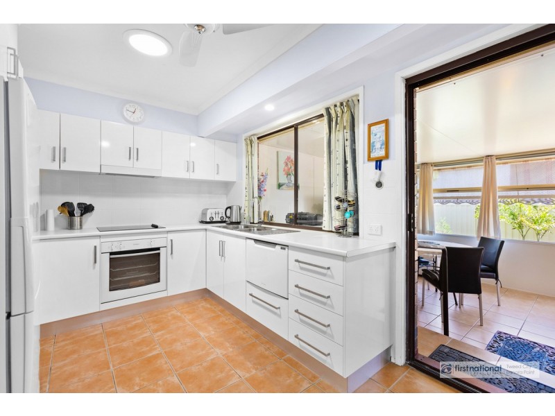 18/22B Kirkwood Road, Tweed Heads South NSW 2486