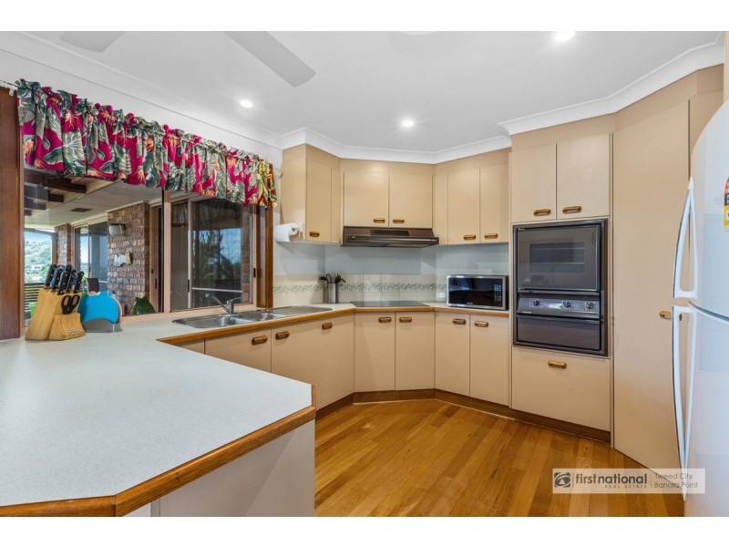 6 Summit Drive, Banora Point NSW 2486