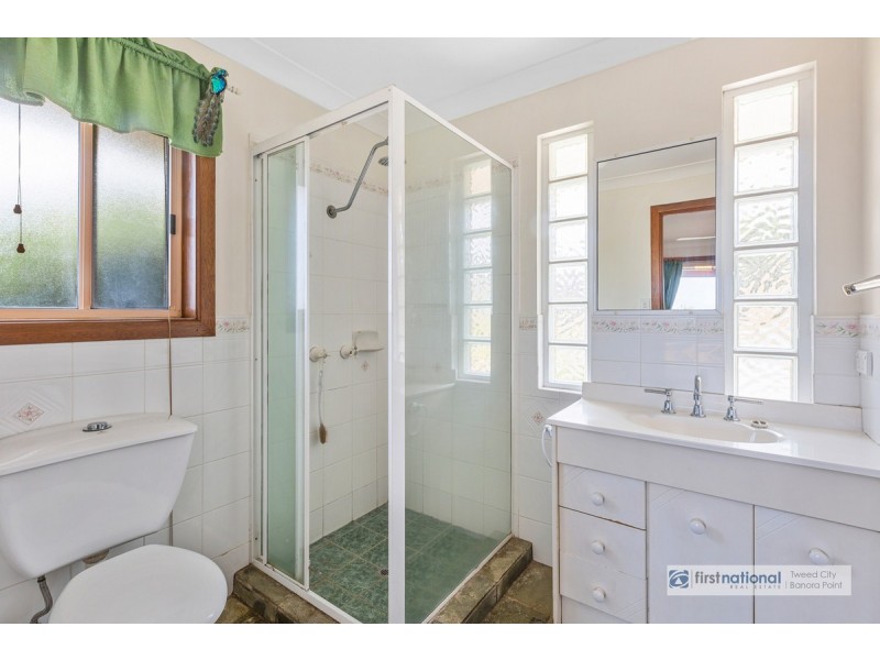 6 Summit Drive, Banora Point NSW 2486