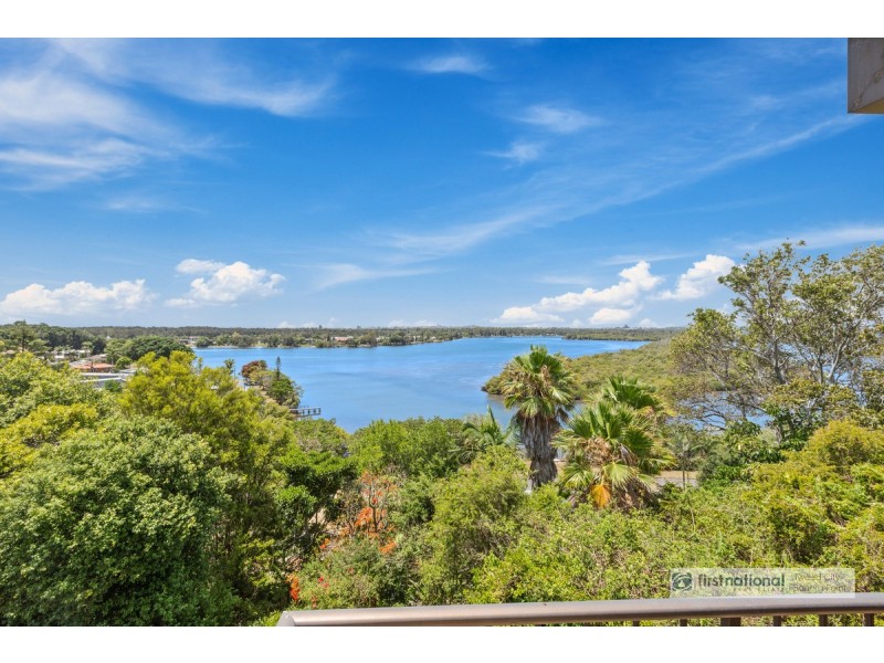 14 Uniacke Drive, Banora Point NSW 2486