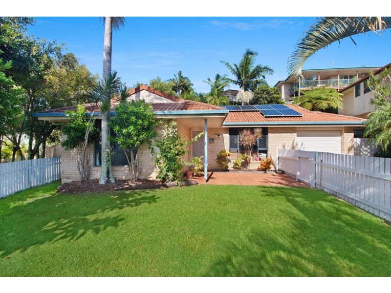 18 Tyrone Terrace, Banora Point NSW 2486