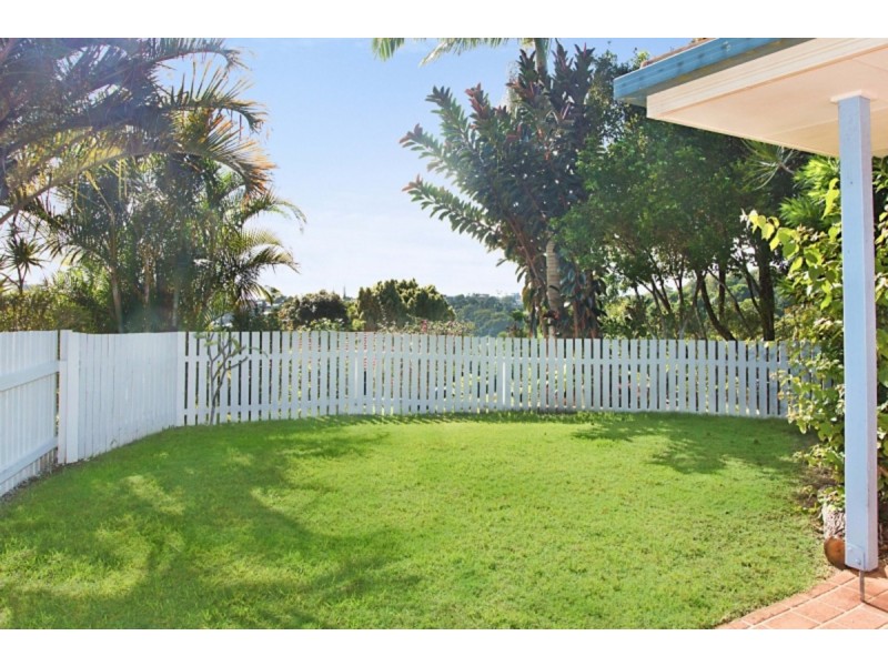 18 Tyrone Terrace, Banora Point NSW 2486