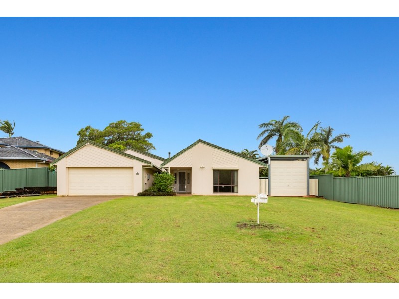5 Flametree Tce, Banora Point NSW 2486