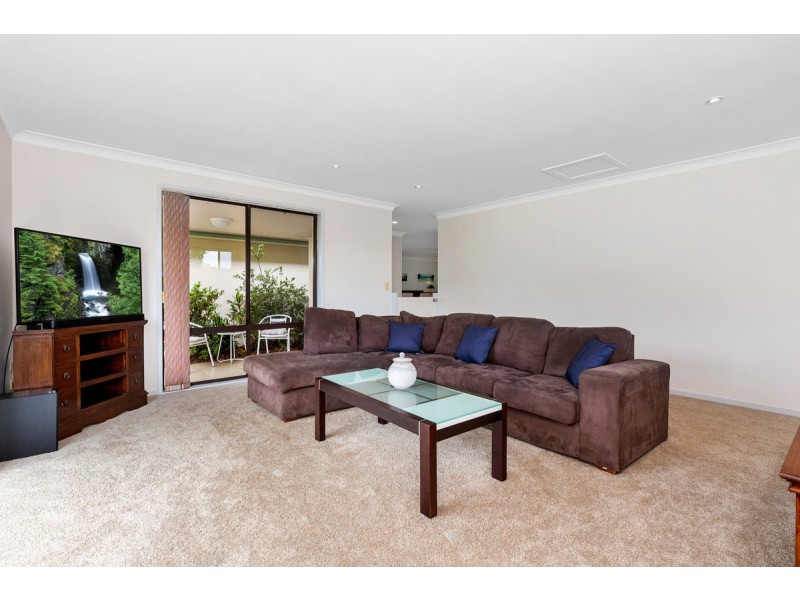 5 Flametree Tce, Banora Point NSW 2486