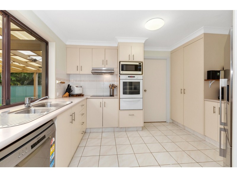 5 Flametree Tce, Banora Point NSW 2486