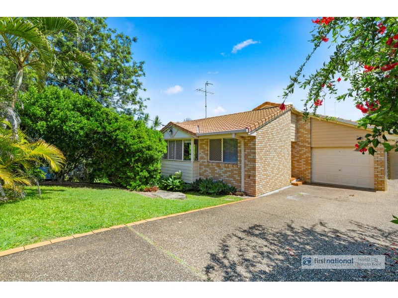 1/8 Mibbin Parade, Banora Point NSW 2486