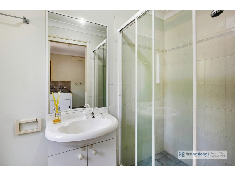 1/8 Mibbin Parade, Banora Point NSW 2486