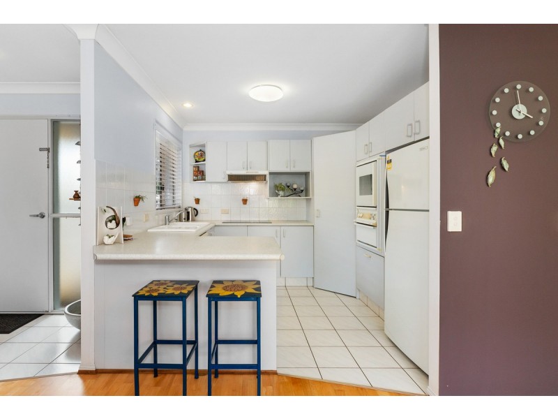 8/26 Bione Avenue, Banora Point NSW 2486