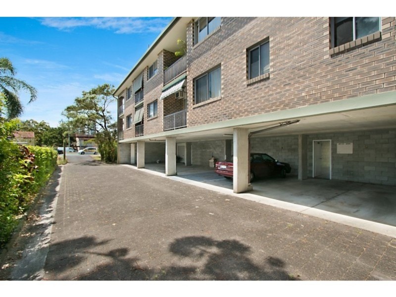 4/28 Coolangatta Drive, Coolangatta QLD 4225