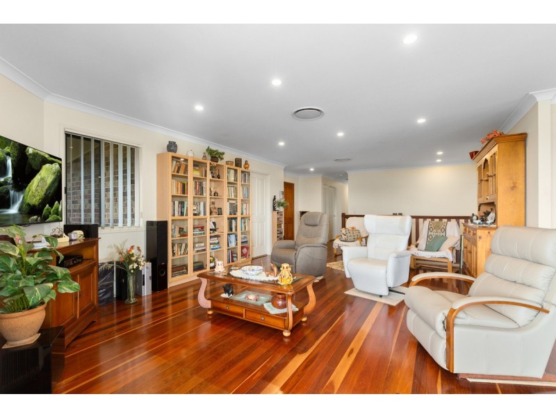 1 Burgundy Court, Tweed Heads South NSW 2486