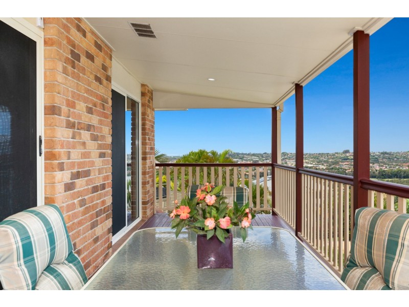 1 Burgundy Court, Tweed Heads South NSW 2486