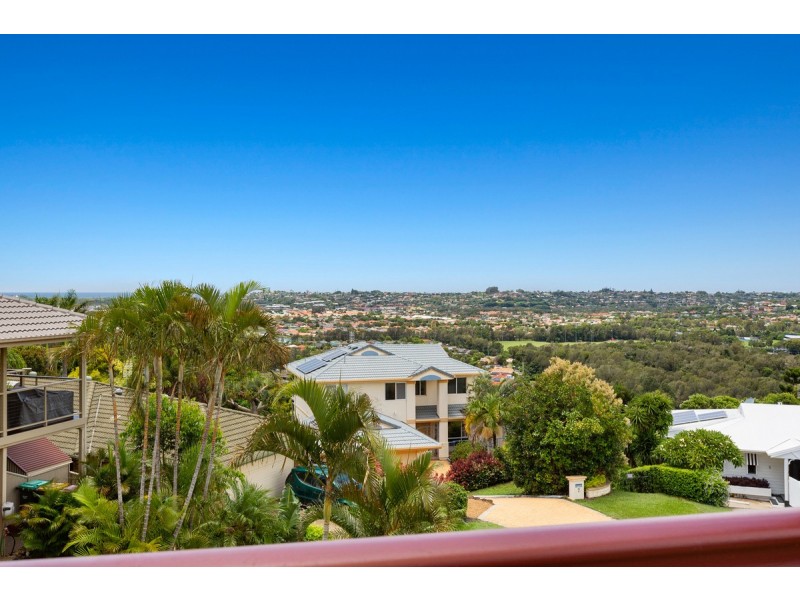 1 Burgundy Court, Tweed Heads South NSW 2486