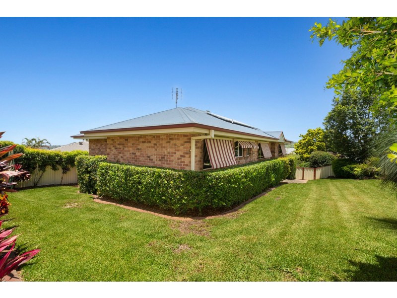 1 Burgundy Court, Tweed Heads South NSW 2486