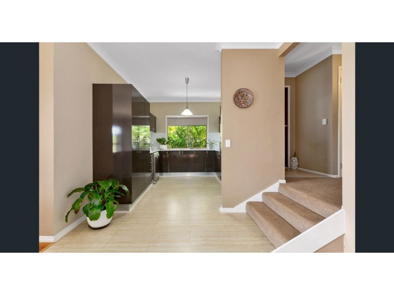 32 Broadwater Esplanade, Bilambil Heights NSW 2486