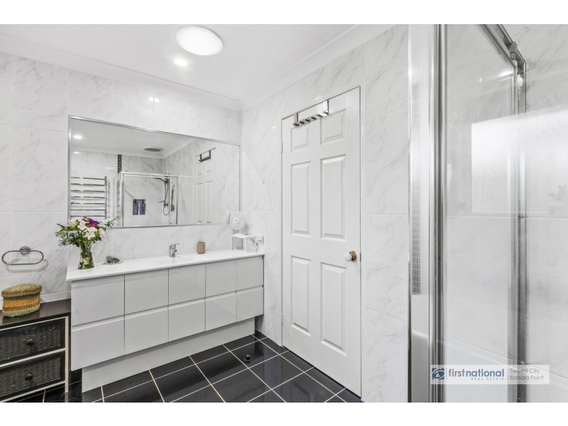 1 Golfview Court, Banora Point NSW 2486