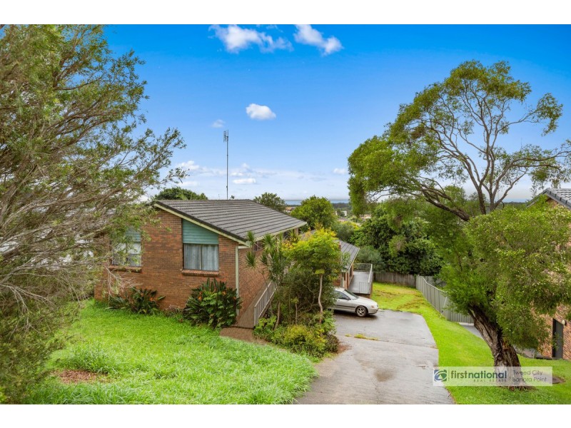 32 Pacific Drive, Banora Point NSW 2486