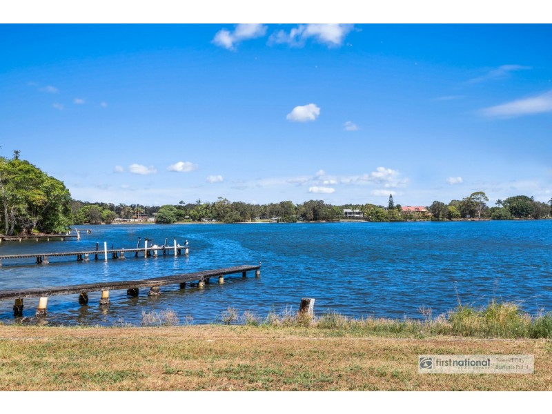 32 Pacific Drive, Banora Point NSW 2486