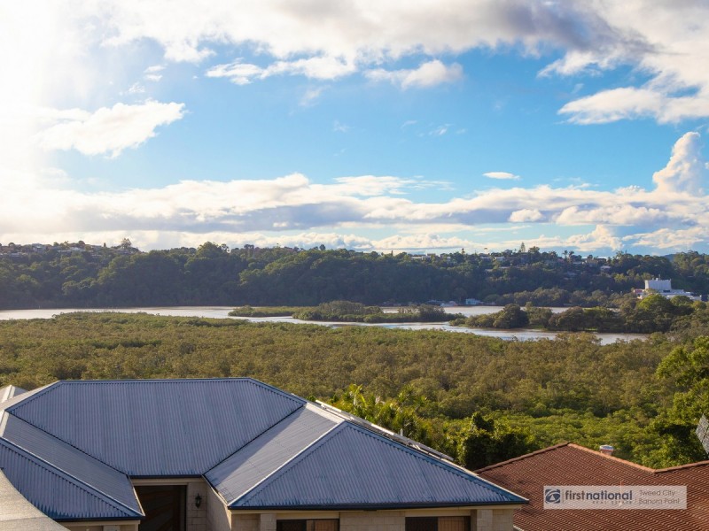 50 Champagne Drive, Tweed Heads South NSW 2486