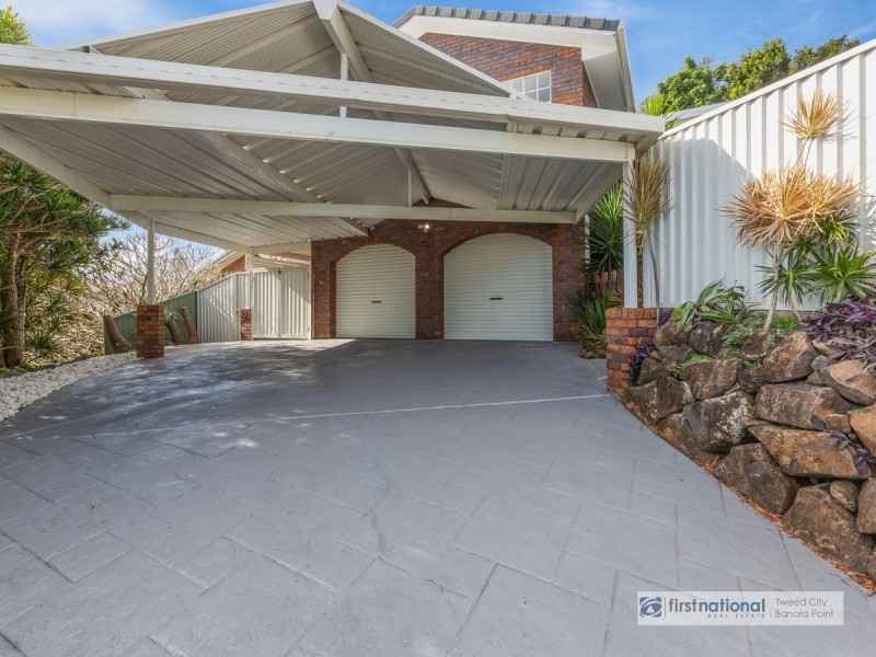 24 St Andrews Way, Banora Point NSW 2486