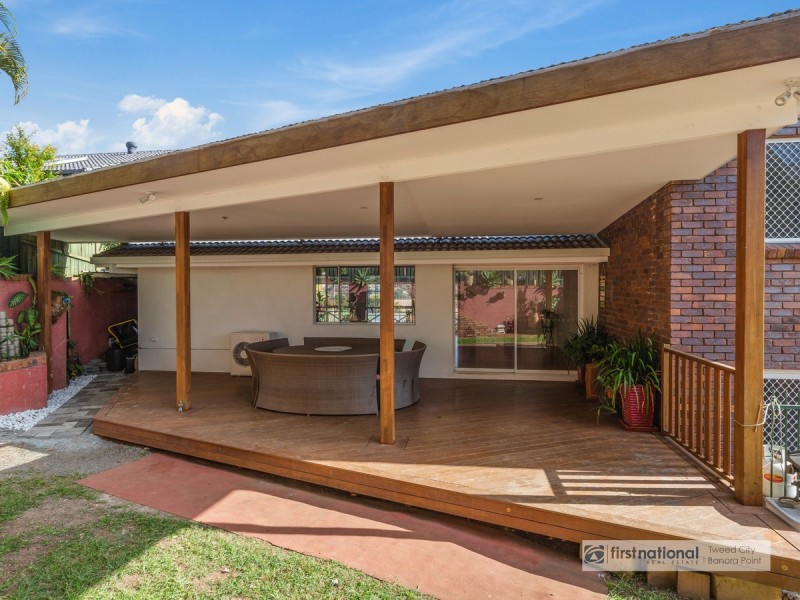 24 St Andrews Way, Banora Point NSW 2486