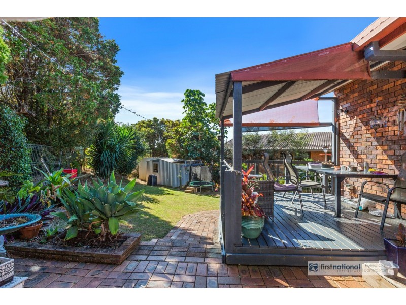 2/11 Allamanda Avenue, Banora Point NSW 2486