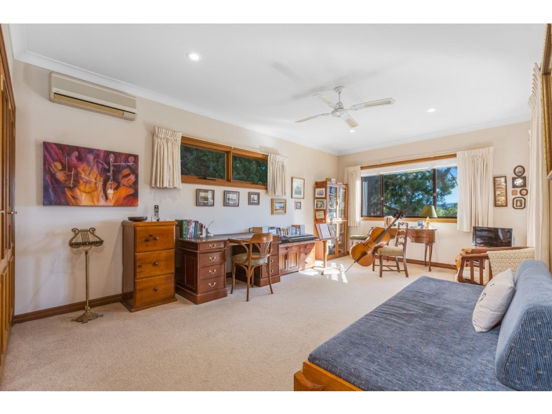 9 Highland Drive, Terranora NSW 2486