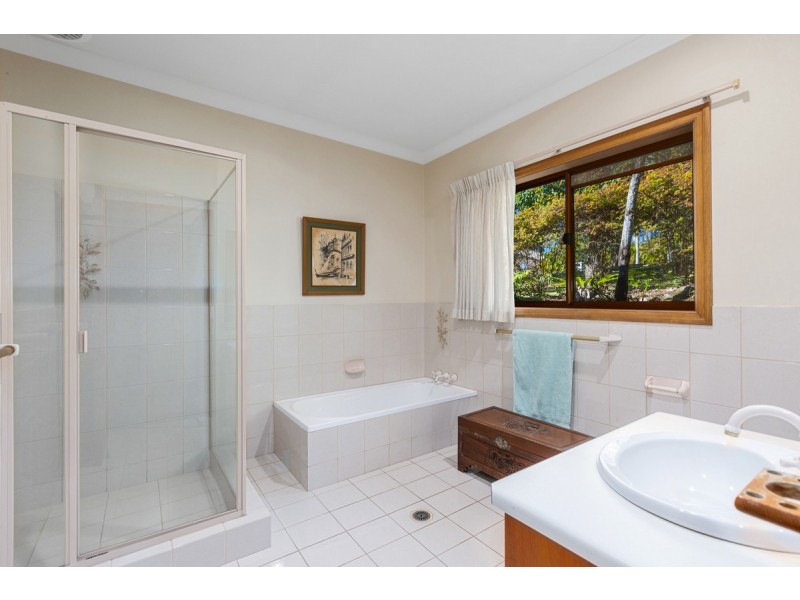 9 Highland Drive, Terranora NSW 2486