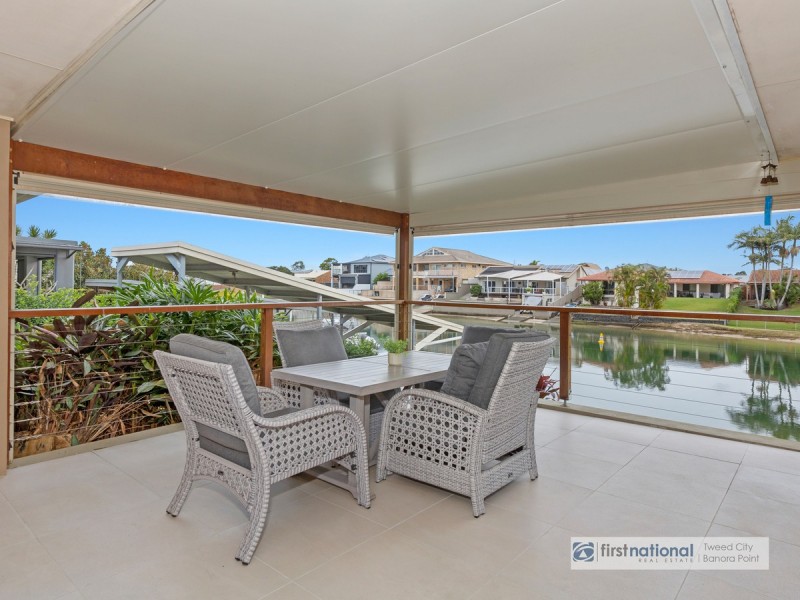 8 Bosun Boulevard, Banora Point NSW 2486