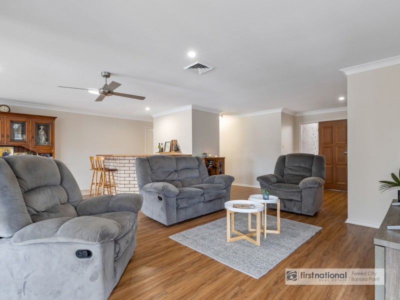 8 Bosun Boulevard, Banora Point NSW 2486