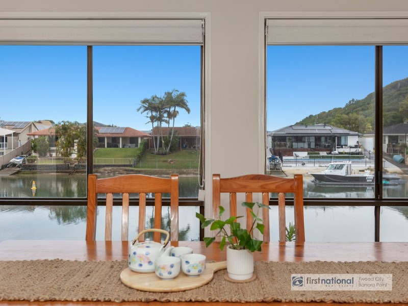8 Bosun Boulevard, Banora Point NSW 2486