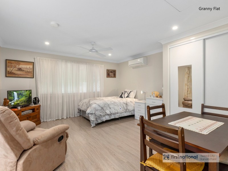 8 Bosun Boulevard, Banora Point NSW 2486