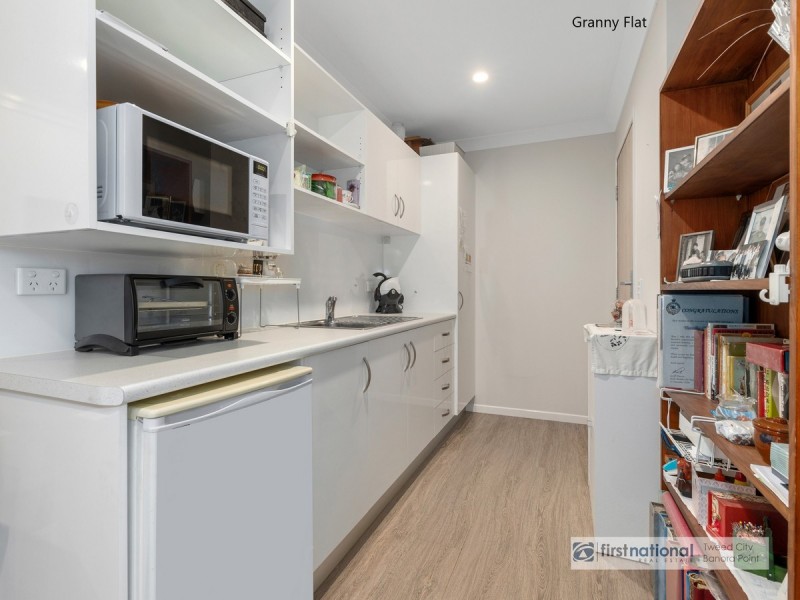 8 Bosun Boulevard, Banora Point NSW 2486