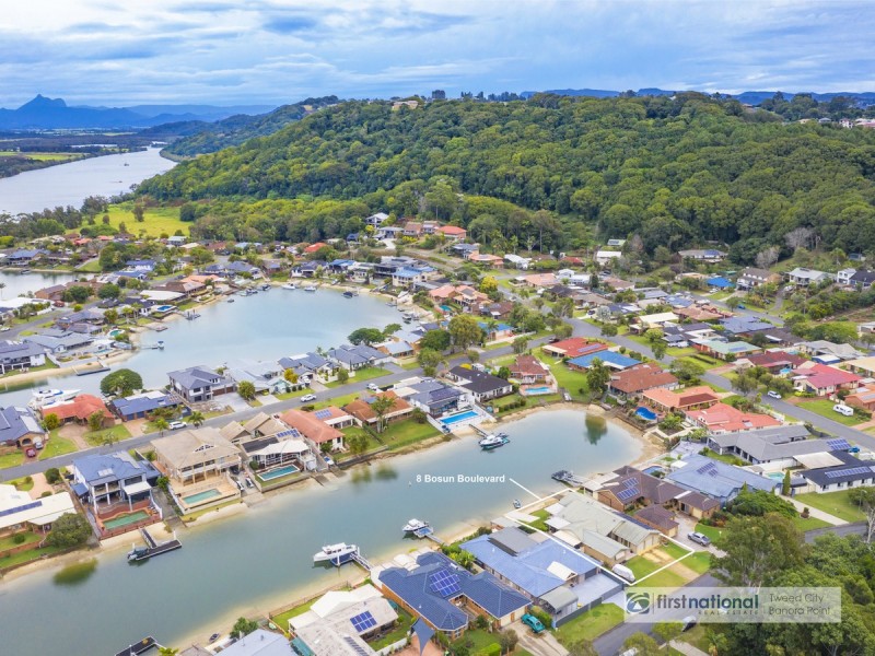 8 Bosun Boulevard, Banora Point NSW 2486