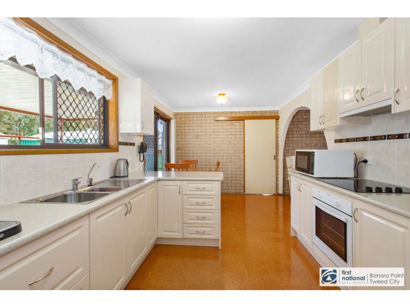 22 Blundell Boulevard, Tweed Heads South NSW 2486
