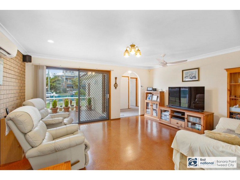 22 Blundell Boulevard, Tweed Heads South NSW 2486