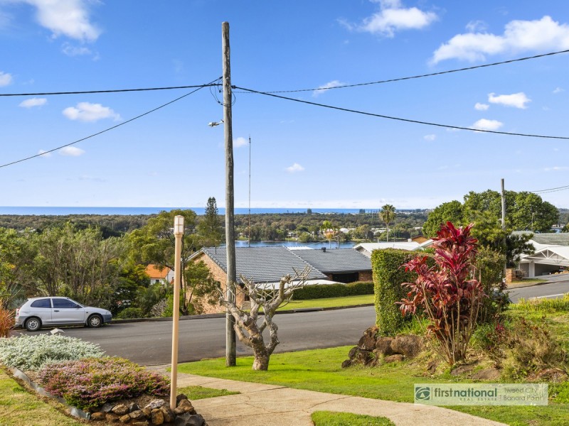 9 Pacific Drive, Banora Point NSW 2486