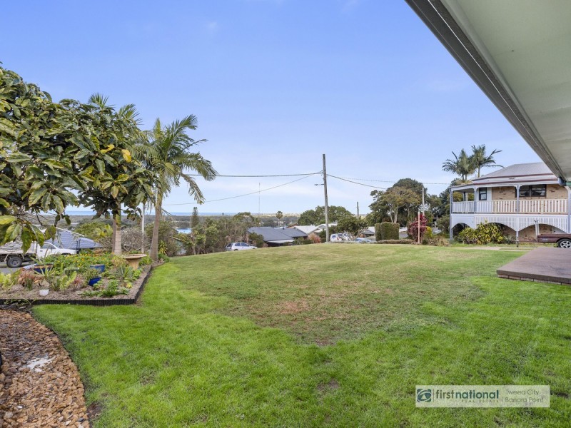 9 Pacific Drive, Banora Point NSW 2486