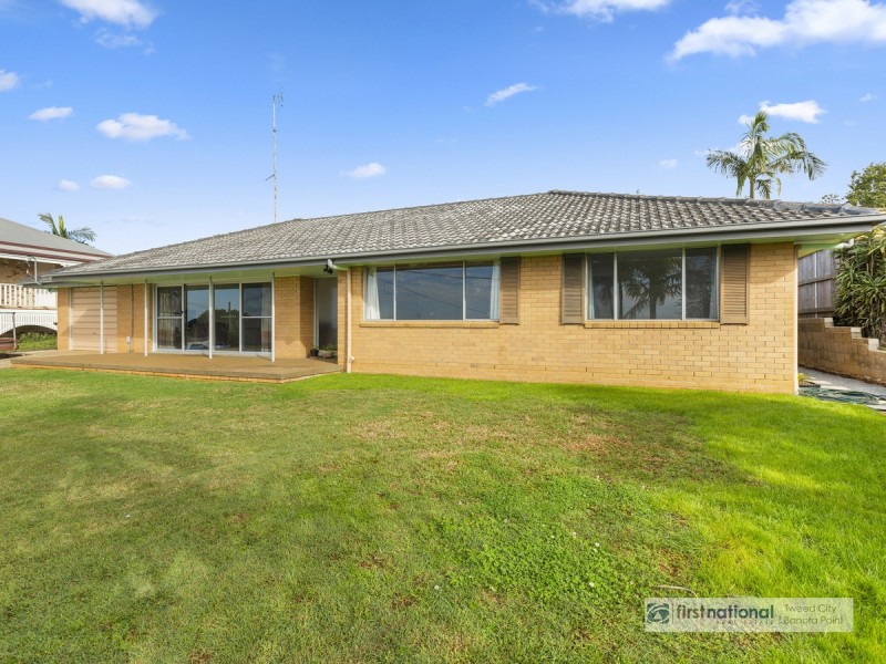 9 Pacific Drive, Banora Point NSW 2486