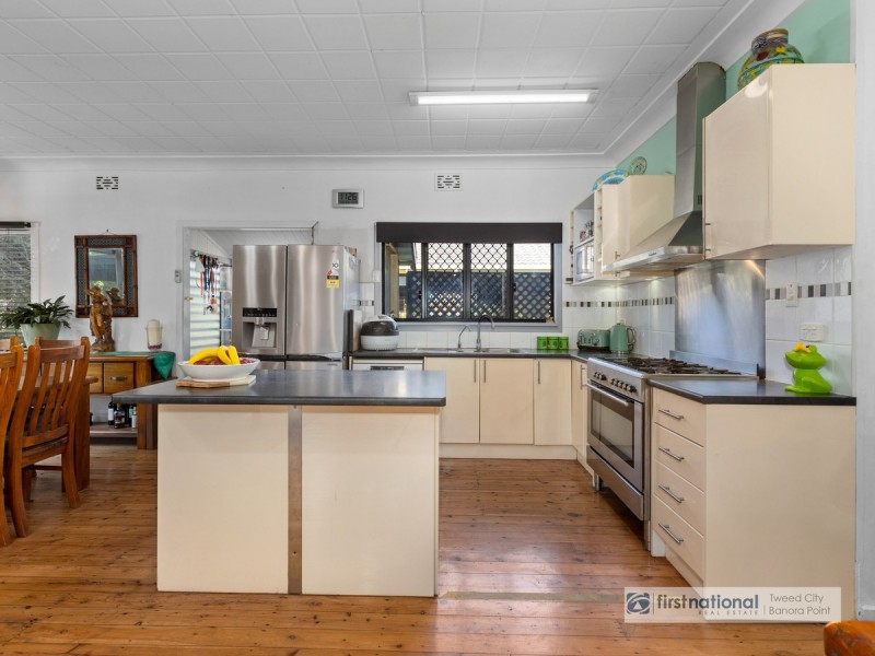 19 Floral Avenue, Tweed Heads South NSW 2486