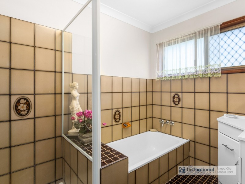 2/96 Blundell Boulevard, Tweed Heads South NSW 2486