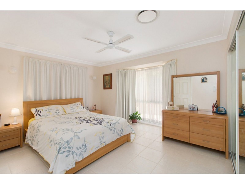 99 Cominan Avenue, Banora Point NSW 2486